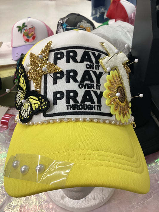 Pray hat-LINZ